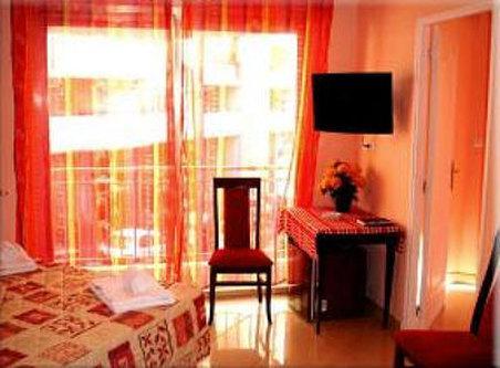 Hotell Georges 3*
